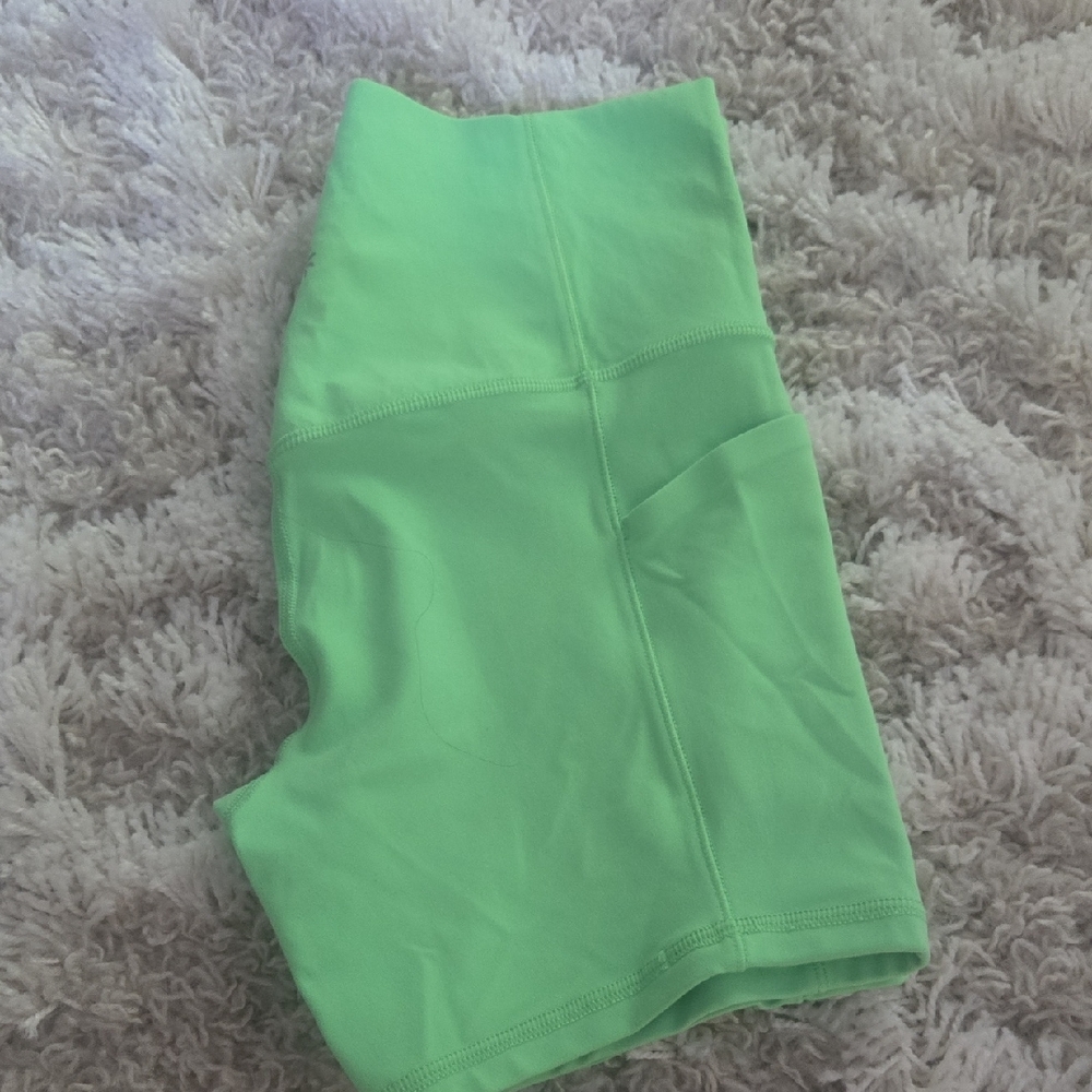 Athleta Bright Green Salutation  Stash High Rise 5"